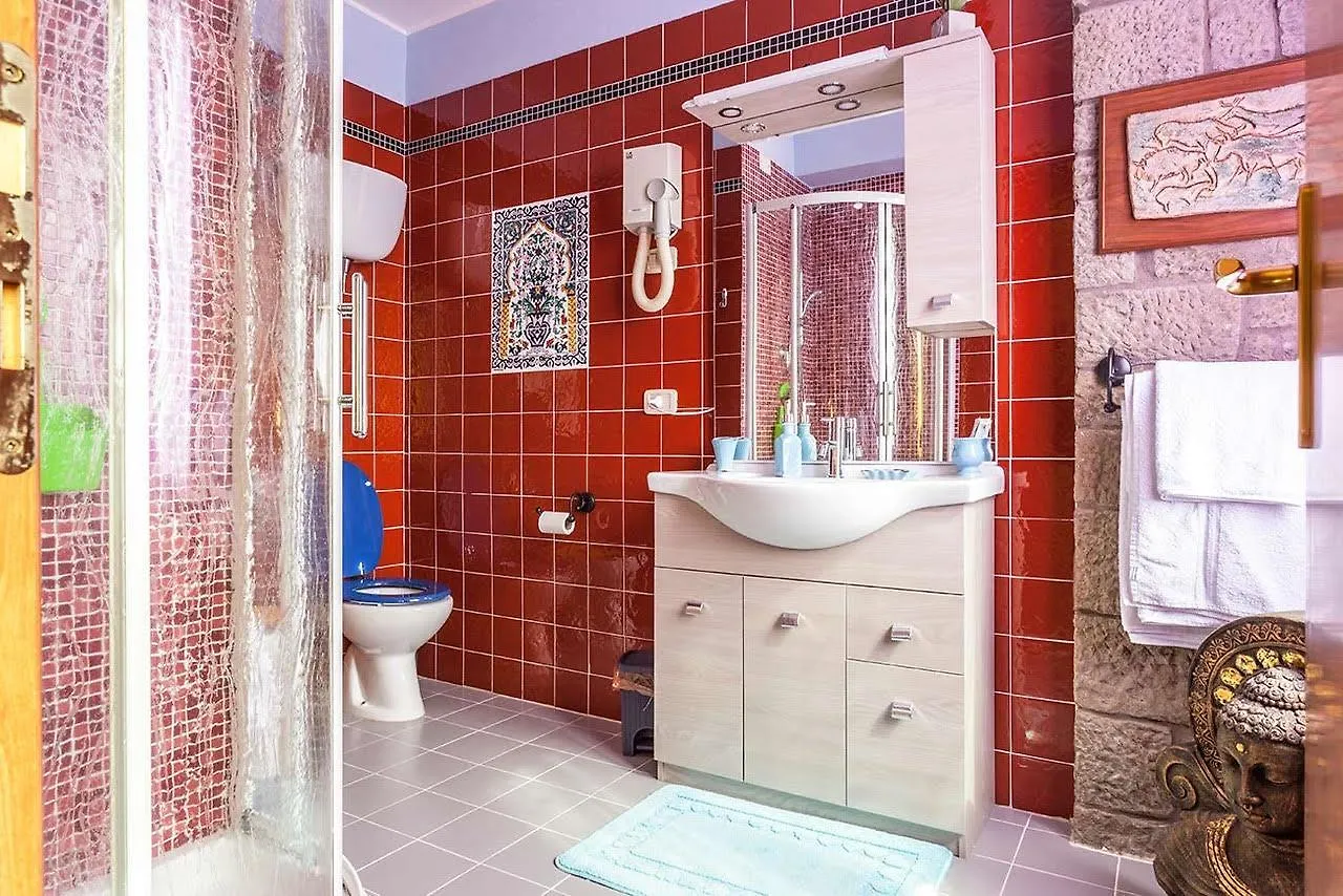 מלון קורטונה Casa Kita 2*,  איטליה