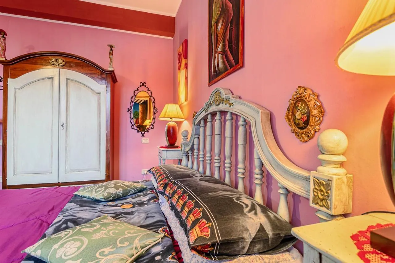 Casa Kita Guest House Cortona 2*,  Italy
